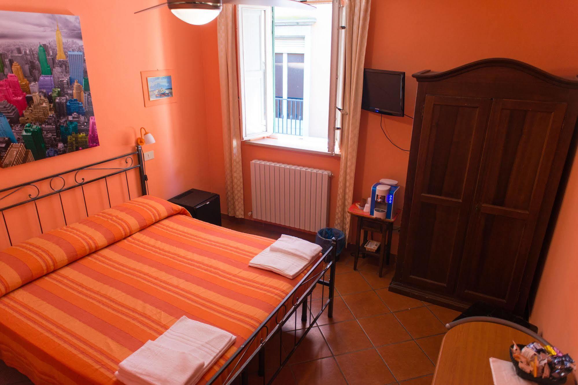 Al Cardinale Rooms & Studios Lucca Buitenkant foto